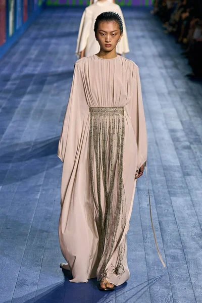 Look 26